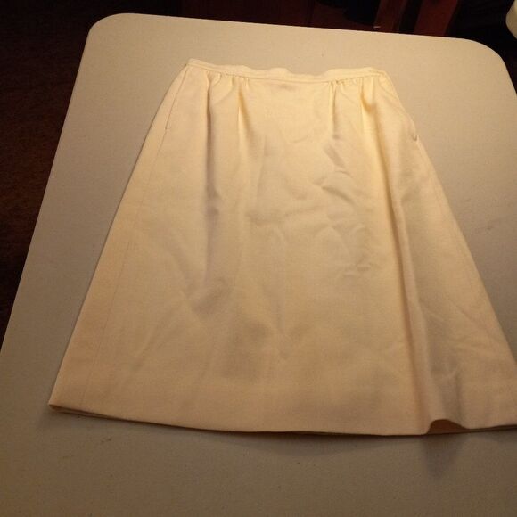 Petite Pendleton Cream colored Skirt - Picture 1 of 5